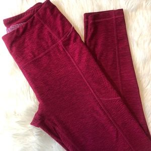 Victoria’s Secret On Point Flow Leggings XS